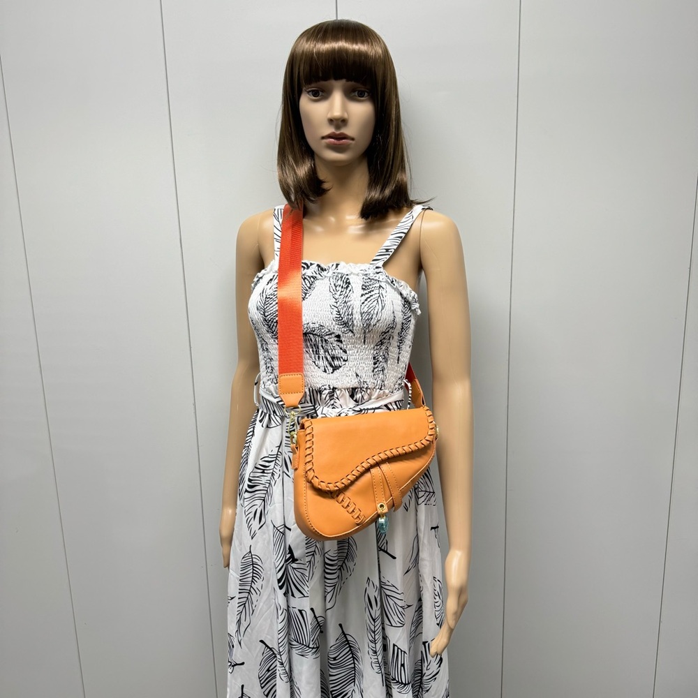 SUPER SALE BEAUTIFUL SADDLE BAG !!